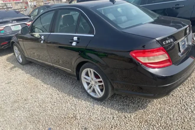 2013 Local Used Mercedes Benz C300 Belgium Grade