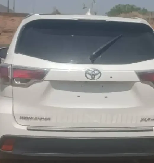 2015 Foreign Used Toyota Highlander Limited Edition