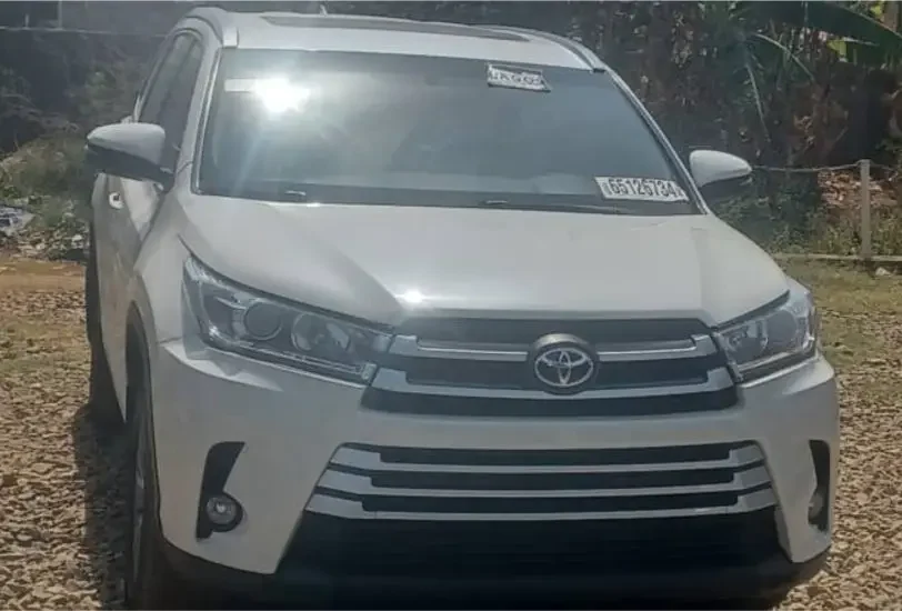 2015 Foreign Used Toyota Highlander Limited Edition